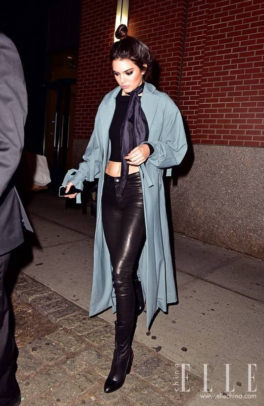 金小妹Kendall Jenner街拍秀出完美簡約穿搭