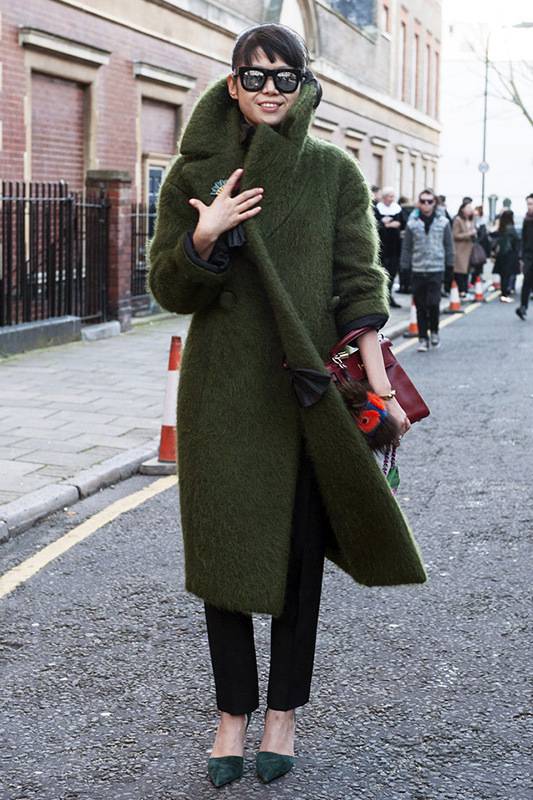 2016年時(shí)裝周上經(jīng)典又令人難忘的大衣