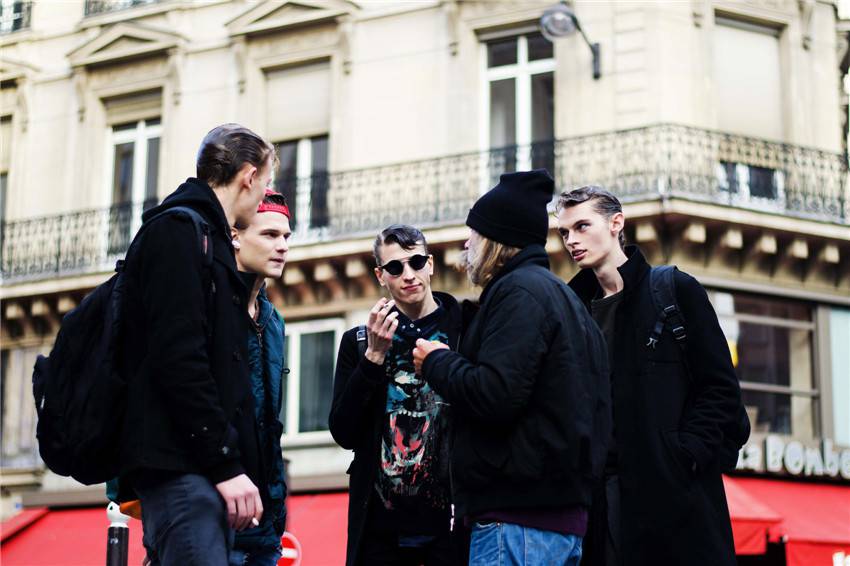 歐美型男街拍 演繹2016最潮時(shí)尚搭配