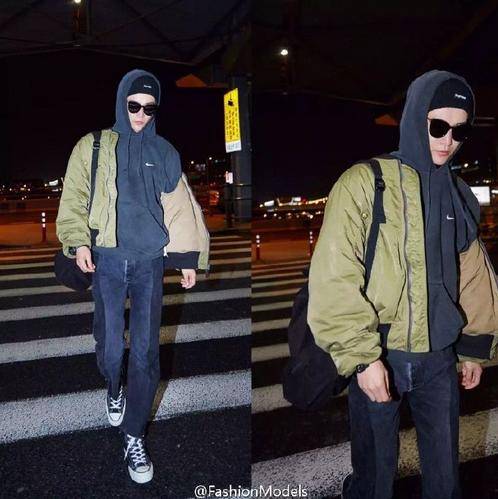 孫堅(jiān)近期街拍曝光 飛行員外套+帽衫時(shí)尚溫暖兩不誤