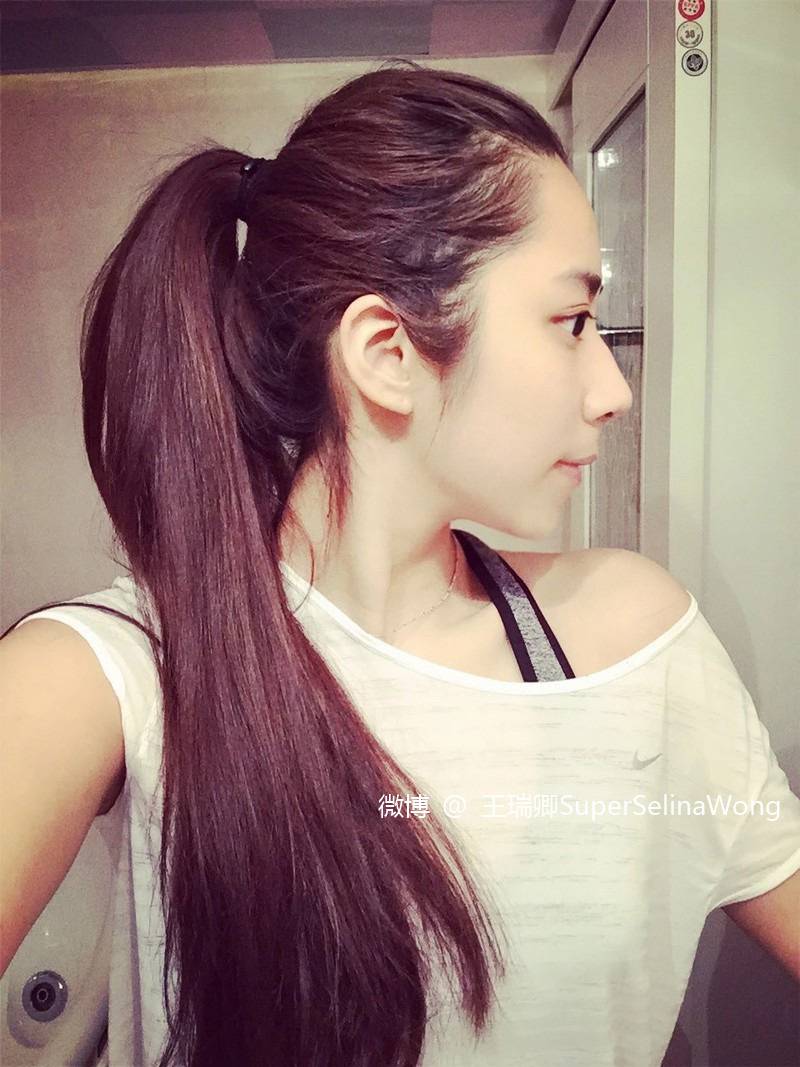 顏好身材好 愛健身的王瑞卿SuperSelinaWong氣質(zhì)好迷人