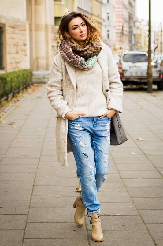 寬松牛仔褲怎么搭配？時尚達(dá)人給你不一樣的感覺