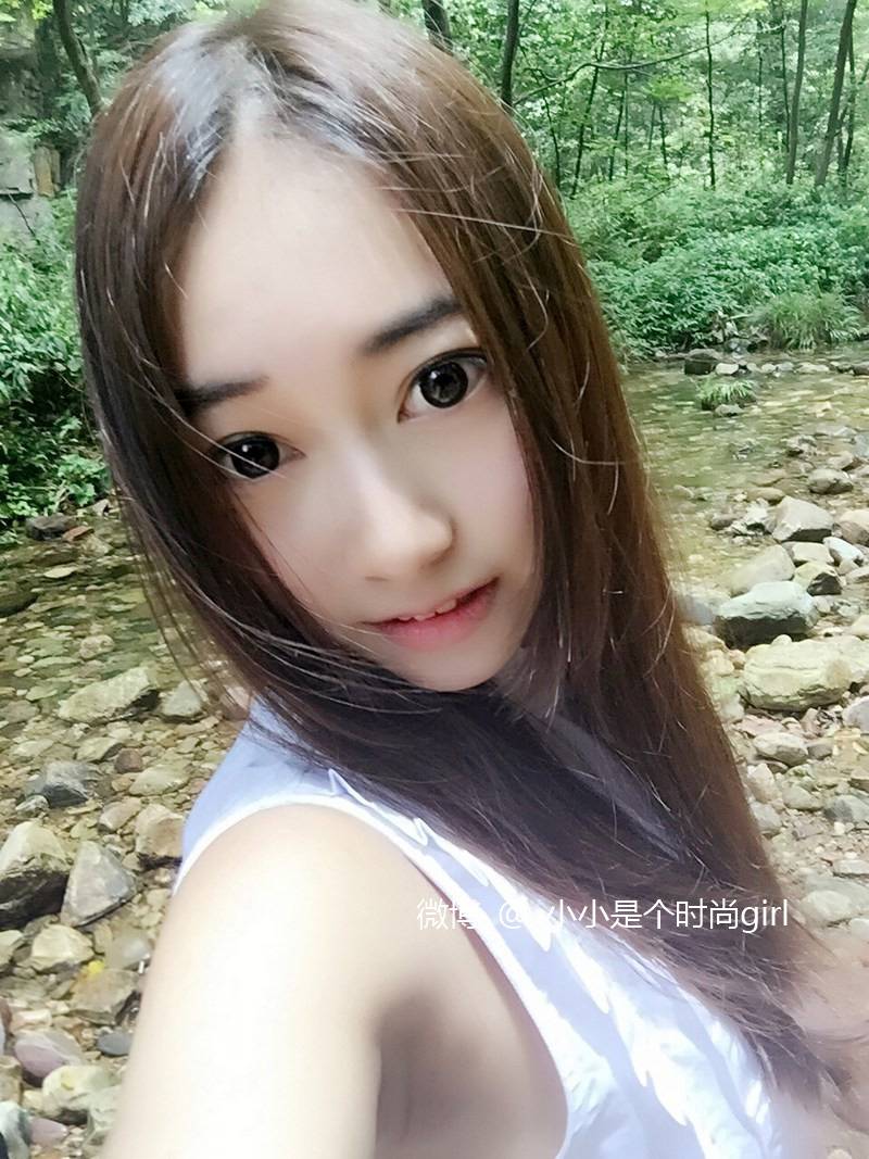 宅男福利 小小是個時尚girl是日劇里走出來的暖系萌妹嗎