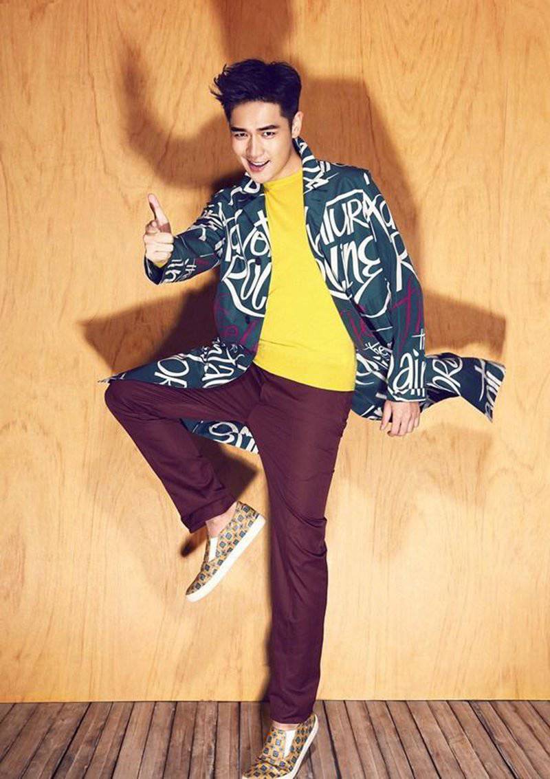 癡情男霍政諺六月個性藝術(shù)攝影圖片