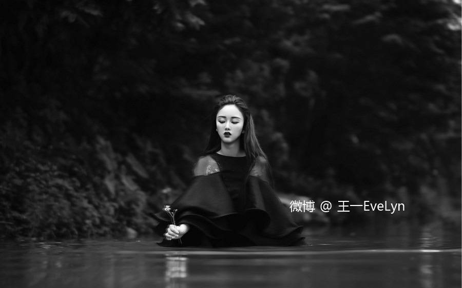 真不敢相信 王一EveLyn居然是能玩轉(zhuǎn)高冷和慈善的妹紙