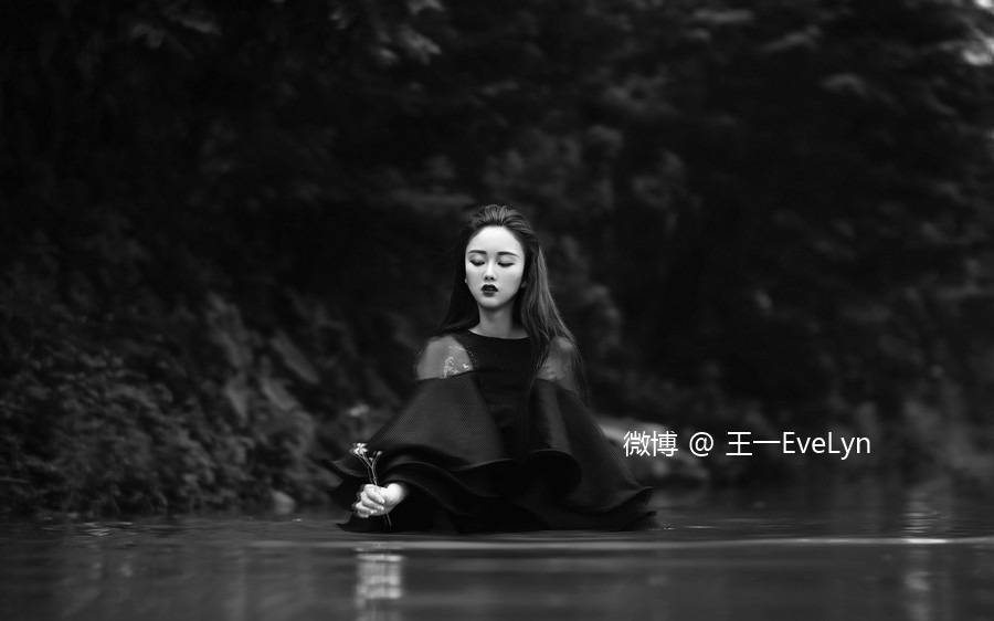 真不敢相信 王一EveLyn居然是能玩轉(zhuǎn)高冷和慈善的妹紙