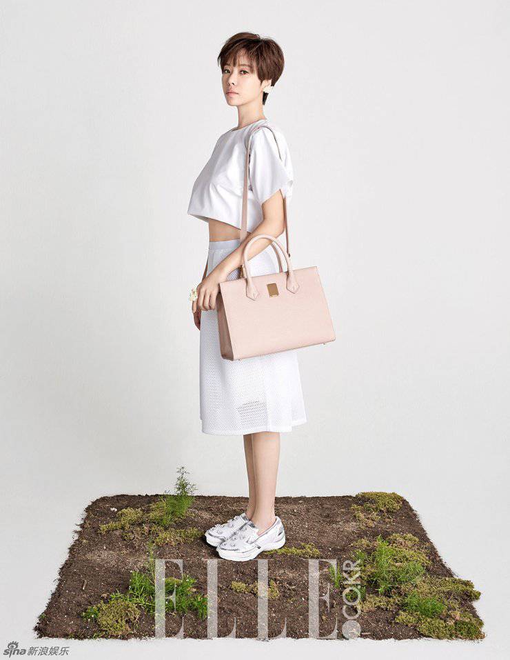 韓星黃正音短發(fā)造型攝影寫真 時(shí)尚獨(dú)特魅力十足