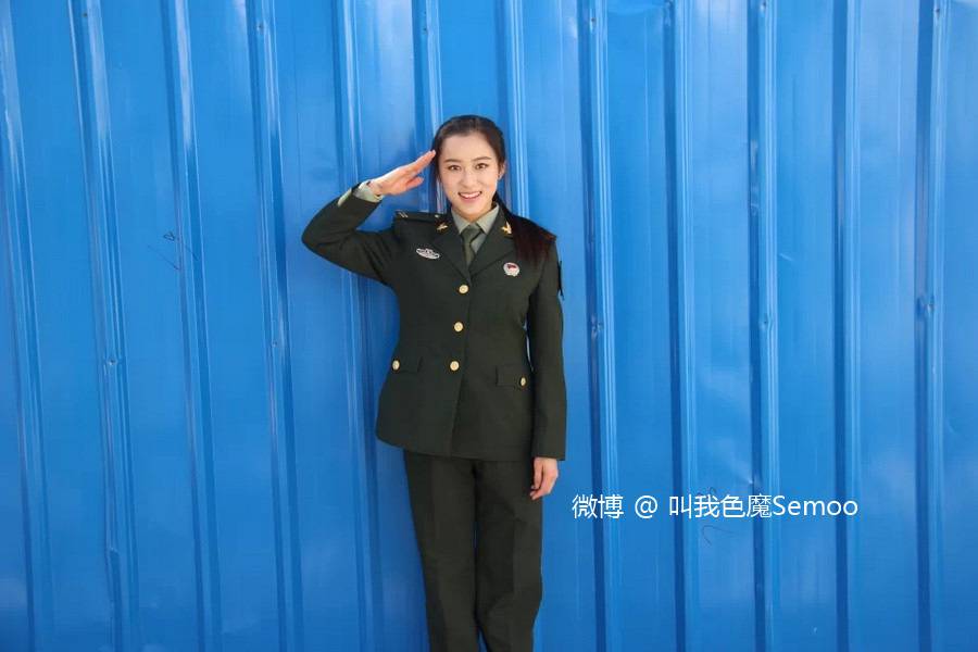 女兵都很土？ 叫我色魔Semoo可是會(huì)穿衣星人哦