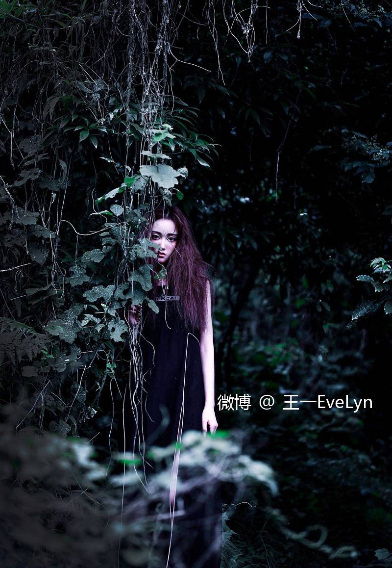 真不敢相信 王一EveLyn居然是能玩轉高冷和慈善的妹紙