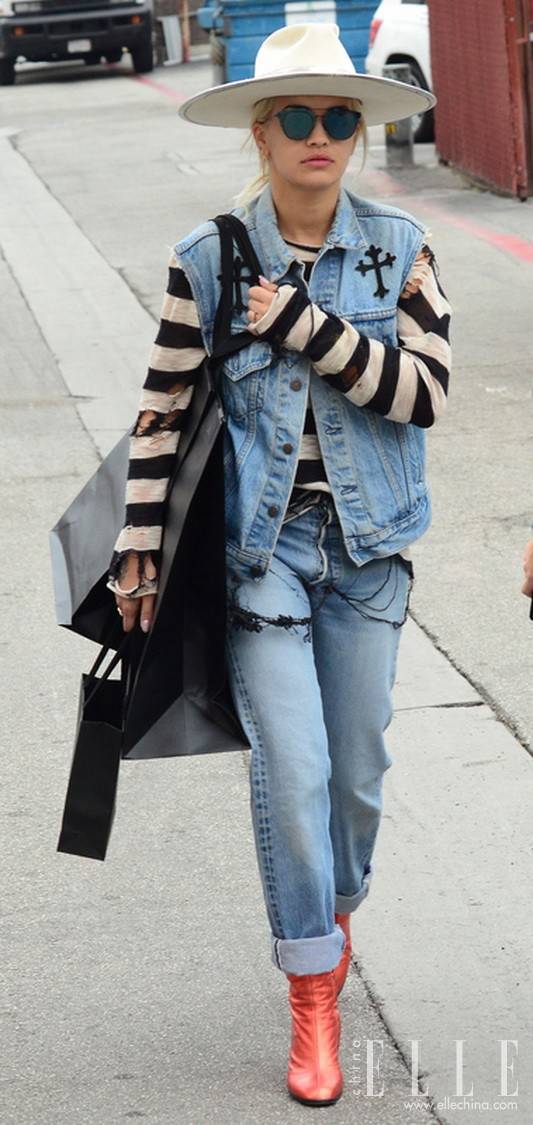 不與百花爭艷 初夏看明星牛仔街拍搭配