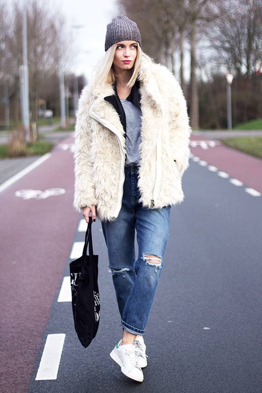 寬松牛仔褲怎么搭配？時尚達人給你不一樣的感覺