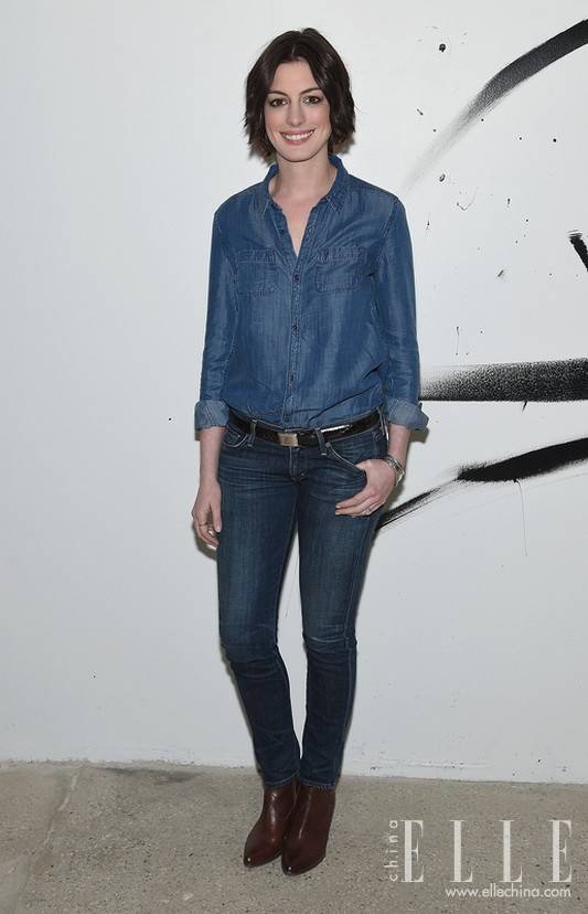 不與百花爭艷 初夏看明星牛仔街拍搭配