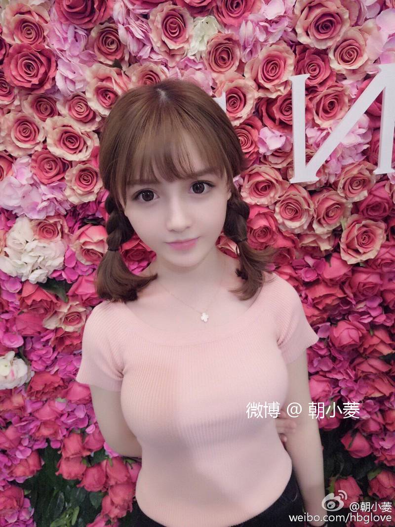 宅男們小心你們的鼻血 朝小菱根本就是個(gè)人造娃娃好嘛