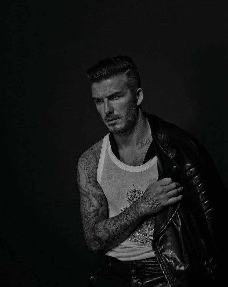 貝克漢姆黑白寫真集 性感半裸演繹完美型男