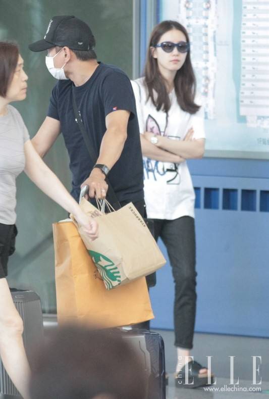 劉詩詩街拍生活照大曝光 私下搭配衣品超贊