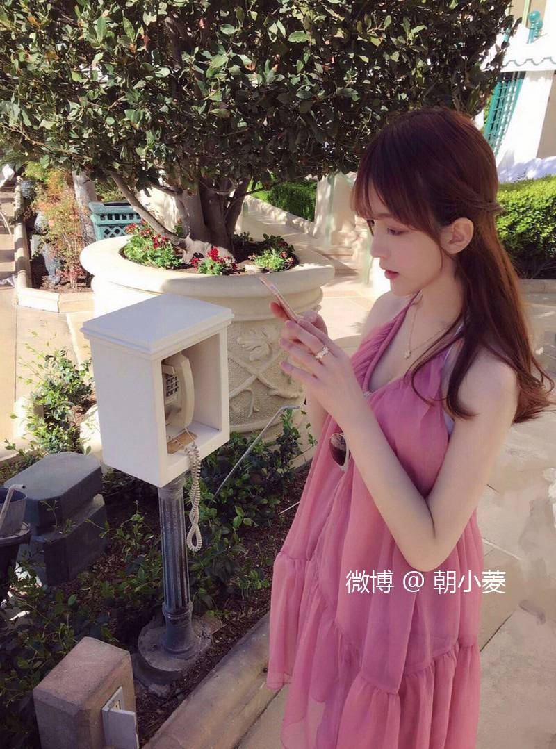 宅男們小心你們的鼻血 朝小菱根本就是個(gè)人造娃娃好嘛