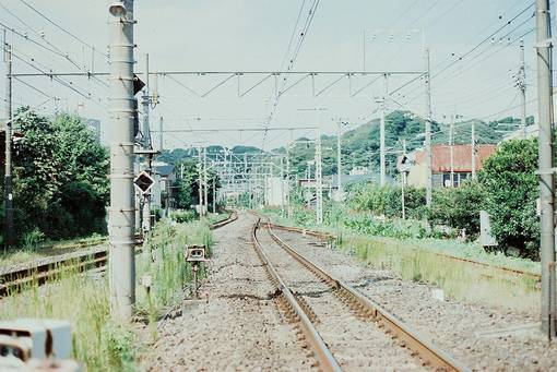 唯美清新小鎮(zhèn)街道風(fēng)景圖片欣賞