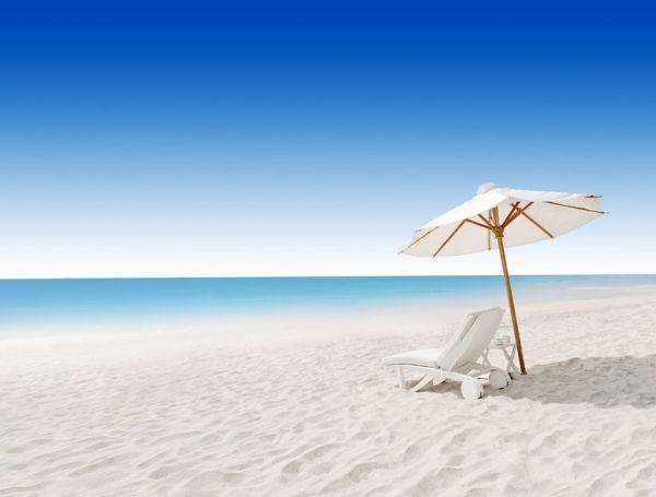 大海藍(lán)天沙灘 夏天海邊風(fēng)景圖片