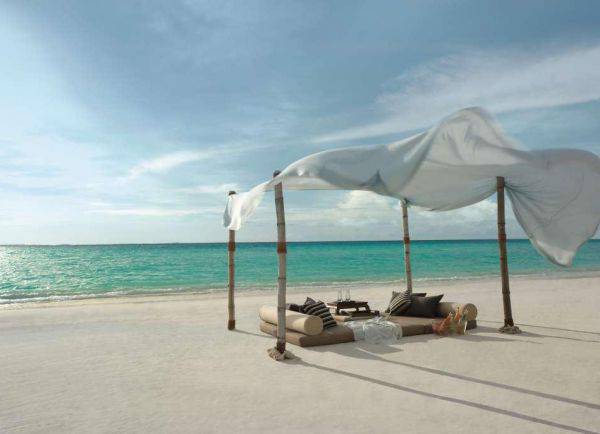 大海藍(lán)天沙灘 夏天海邊風(fēng)景圖片