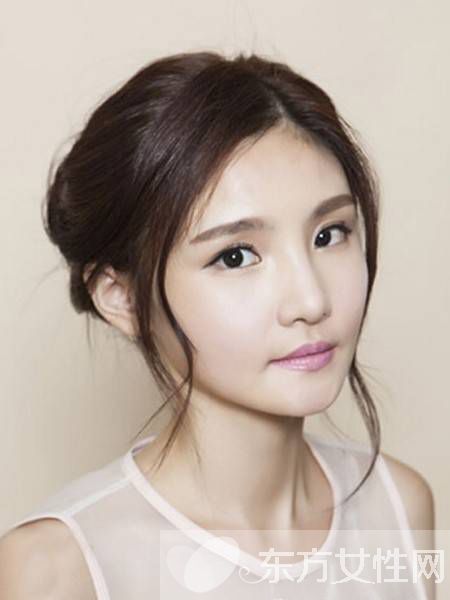 甜美風(fēng)格女孩發(fā)型推薦 時(shí)尚唯美就要這個(gè)味