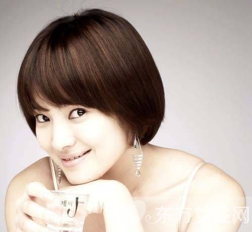 宋慧喬短發(fā)發(fā)型大盤點(diǎn) 短發(fā)為你增添十足的氣場(chǎng)