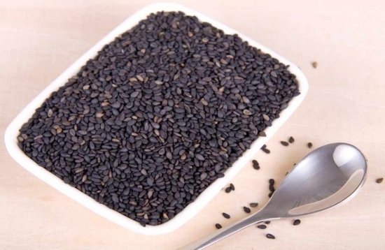 秋冬染燙頭發(fā)護理 怎樣燙后修復才有效