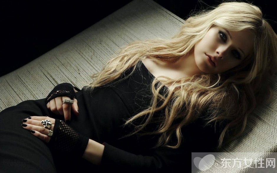 年輕人長白頭發(fā)是怎么回事  5種方法有效預(yù)防白頭發(fā)