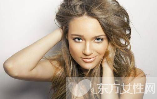 日常如何保養(yǎng)頭發(fā) 這些方式很損頭發(fā)哦