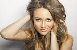 日常如何保養(yǎng)頭發(fā) 這些方式很損頭發(fā)哦