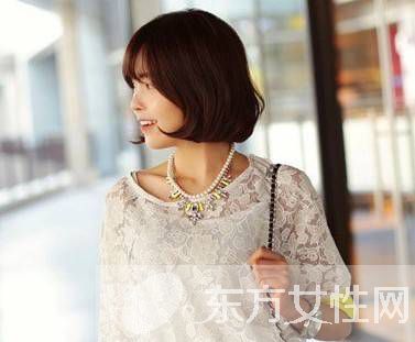 夏天清爽短發(fā)發(fā)型 勾勒出精致小臉