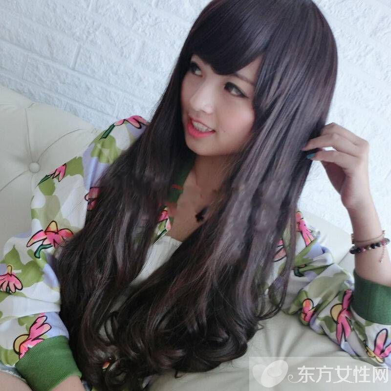 簡(jiǎn)單長(zhǎng)發(fā)發(fā)型盤點(diǎn) 氣質(zhì)女神范就是怎么來的