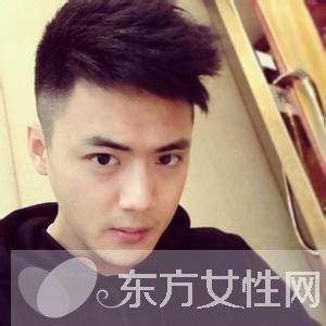 5款韓式男士發(fā)型 讓你男士氣概十足