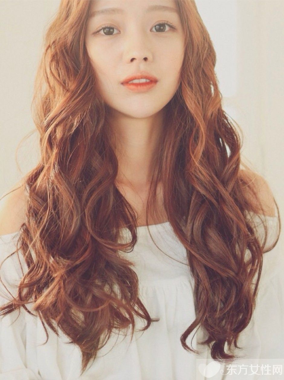 六款流行氣質(zhì)卷發(fā) 讓你秒變女神