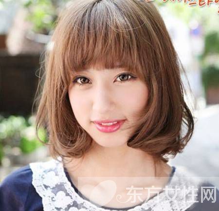 圓臉燙什么發(fā)型好看 5款中長發(fā)燙發(fā)顯瘦又甜美