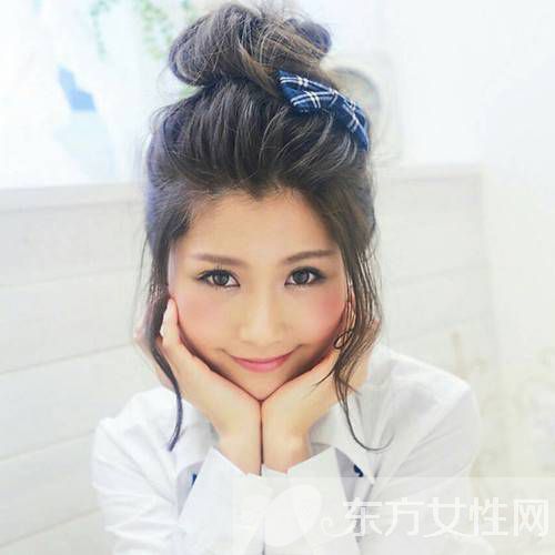 推薦四款甜美花苞頭發(fā)型 散發(fā)出濃郁的甜美氣息