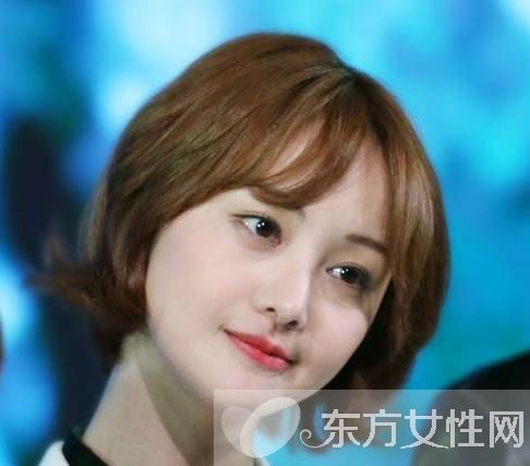 鄭爽完美演繹長(zhǎng)短發(fā)發(fā)型 哪種風(fēng)格更能打動(dòng)你呢