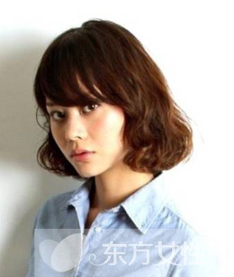 5款春季時(shí)尚流行發(fā)型 輕松變成圓潤(rùn)鵝蛋臉