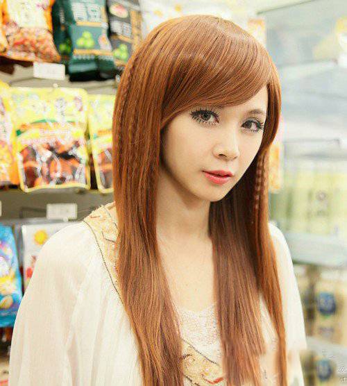 早春精美編發(fā) 彰顯清新迷人氣質(zhì)