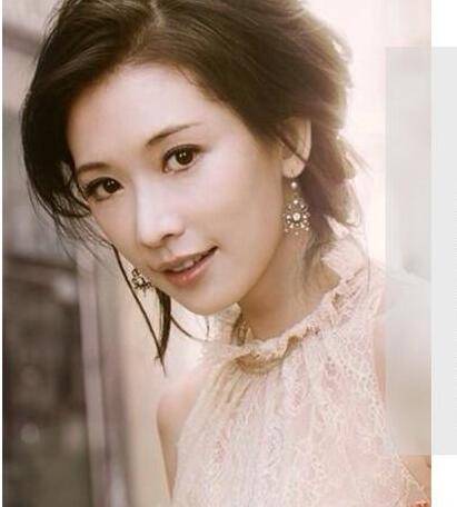 花樣姐姐林志玲發(fā)型盤點(diǎn) 優(yōu)美氣質(zhì)演繹柔情嫵媚