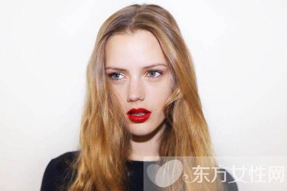 頭發(fā)愛出油的原因 全來自你還不懂得護發(fā)