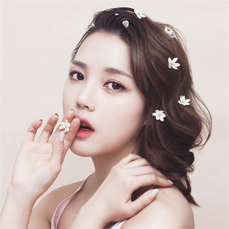 You Must Know 今年發(fā)型大勢(shì)蓬松劉海