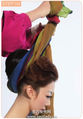 狂野系發(fā)型風情而不風塵