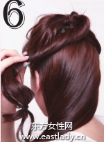 分區(qū)擰卷盤發(fā)發(fā)型設(shè)計(jì)圖解