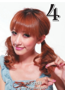 螺旋俏卷雙辮搭配花朵發(fā)箍找回活力與純樸