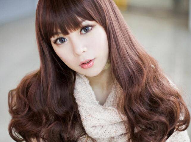 女生長臉適合什么劉海 即時(shí)尚又減齡