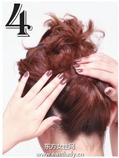 后側(cè)公主盤發(fā)發(fā)型 呈現(xiàn)清晰臉部輪廓