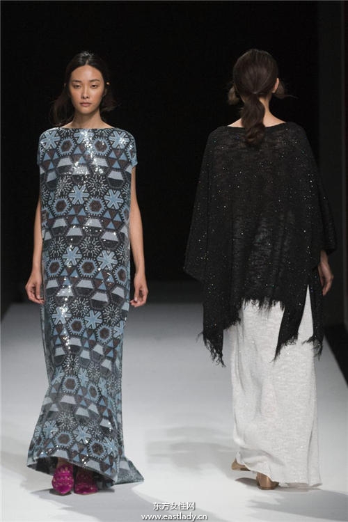 低馬尾的幾種變化 這樣綁立馬變小臉