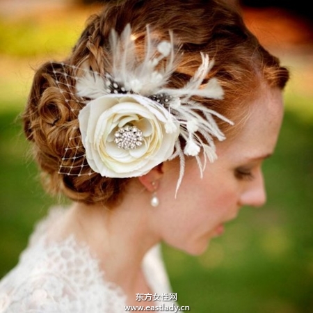 春暖花開 春季花朵新娘發(fā)型