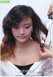 日系卷發(fā)發(fā)型搭配蝴蝶結(jié)居家好女人