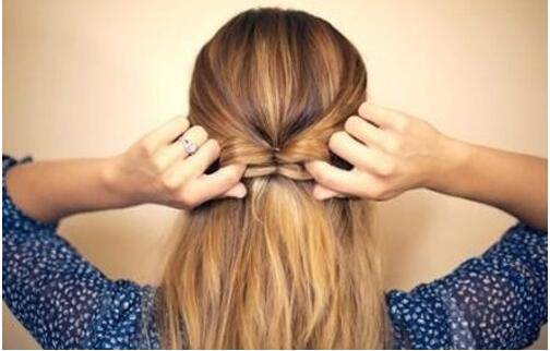 蝴蝶結(jié)發(fā)型扎法步驟介紹 6個(gè)步驟輕松搞定